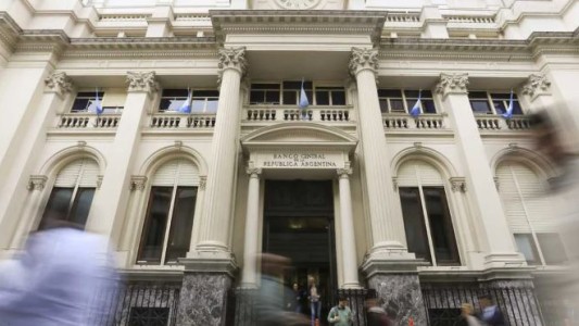 Tras el dato de inflación, el Banco Central volvió a bajar la tasa, que queda en 40% anual