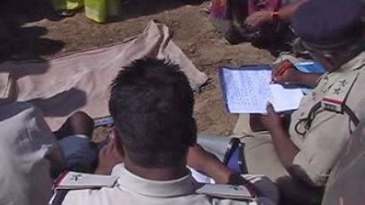 Obrero se quedó dormido en el trabajo y lo sepultaron con cemento