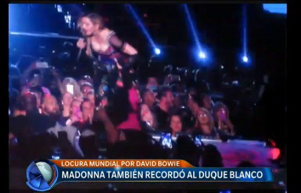Madonna también homenajeó al "Duque blanco"