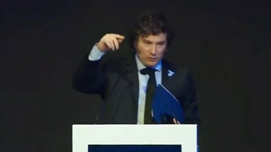 Milei, en el IAEF: "Voy a vetar proyectos del Congreso que nos rompan el equilibrio fiscal"