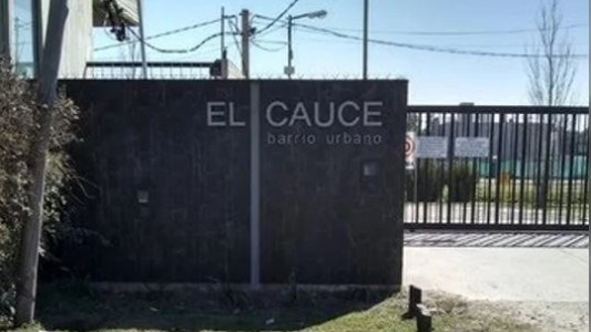 Entraron a una casa, en un country de City Bell, y se llevaron 16 millones de pesos