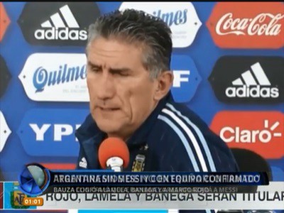 Argentina juega esta noche con Venezuela para afirmarse en la punta