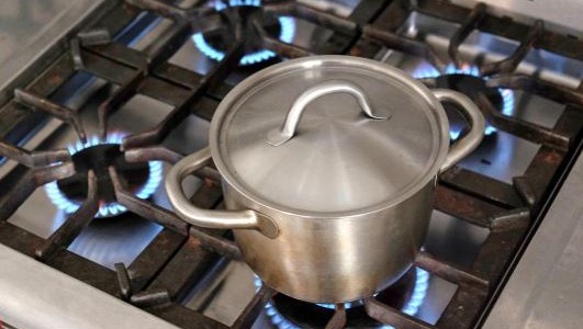 Más de la mitad de los usuarios admite que pagaría 25% más por los servicios públicos