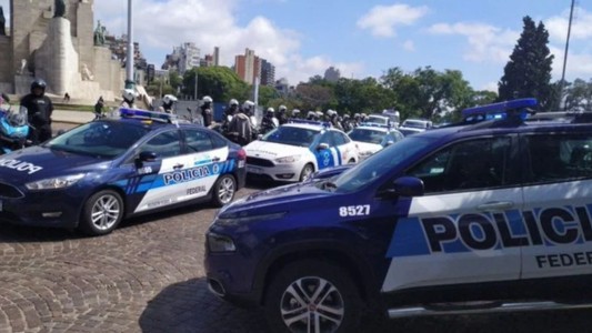 Se intoxicaron 27 policías federales en Rosario con comida en mal estado