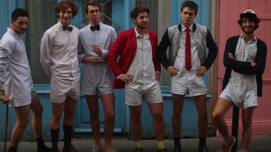 Crearon el "calchemise": la camisa con calzoncillo incorporado