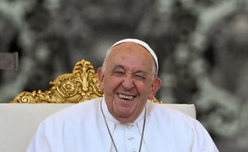 El Papa Francisco se reunirá con humoristas de todo el mundo