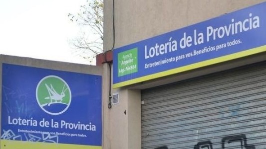 Agencieros bonaerenses se manifiestan frente al Instituto de Lotería