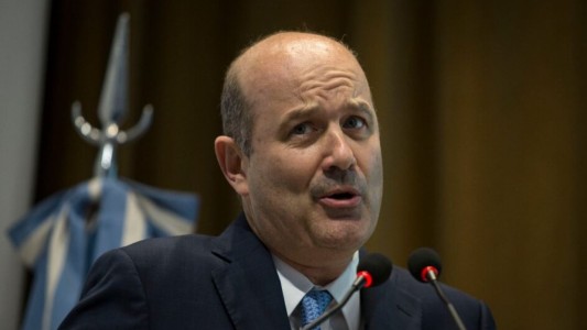 Francos dijo que Sturzenegger asumiría el viernes y ratificó el rumbo económico