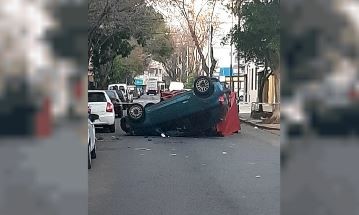 Accidente fatal en Villa Urquiza: murió una joven de 15 años tras un choque y vuelco