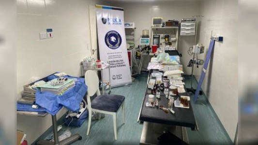 Clausuraron un centro de estética en Tribunales: tenía un quirófano ilegal y medicamentos vencidos