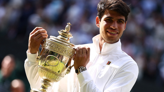 Alcaraz venció a Djokovic y ganó su segundo título de Wimbledon