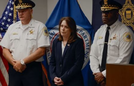 Renuncia la directora del Servicio Secreto de los Estados Unidos