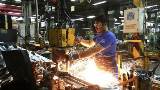 Revelan que la industria cayó un 11,2% interanual en junio