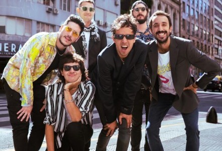 "El pescador", el nuevo tema de Francia 98, la banda que lidera un exfutbolista de River y la selección