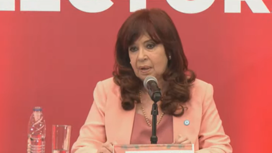 En medio de la crisis de Venezuela, Cristina Kirchner hablará hoy sobre América Latina
