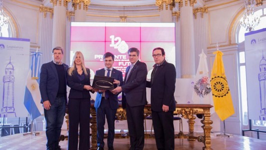 La Legislatura de la Ciudad Autónoma de Buenos Aires reconoció al Automóvil Club Argentino por su 120° aniversario