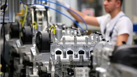 Industria PyME: advierten que crecen las dificultades para pagar salarios