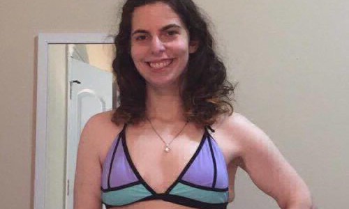 La chica que por su obesidad recién a los 21 años se animó a usar bikini