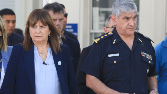 Patricia Bullrich citó al jefe de la Policía Federal