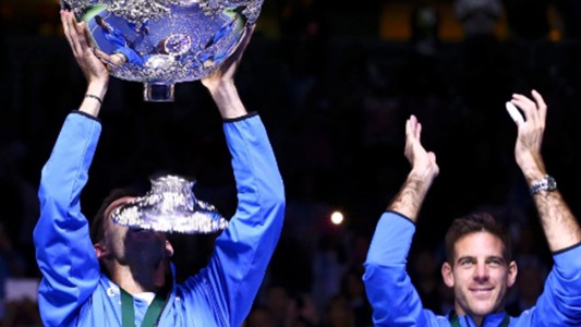 El blooper de Delbonis al alzar la Copa Davis