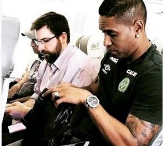 El último mensaje de Cleber Santana desde el avión