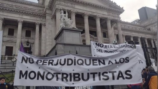 El reempadronamiento de monotributistas sociales deja a más de un millón sin cobertura de salud