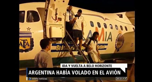 El avión que se estrelló había trasladado a la Selección argentina