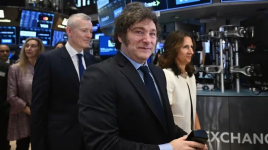 Tras el discurso de Milei en Wall Street, las acciones argentinas cayeron hasta 3,5%
