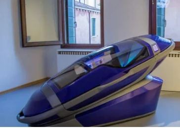 Varios detenidos por promover un "sarcófago suicida" en Suiza