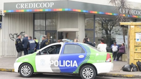 Golpe comando a plena luz del día: cuatro delincuentes asaltaron un banco en La Plata