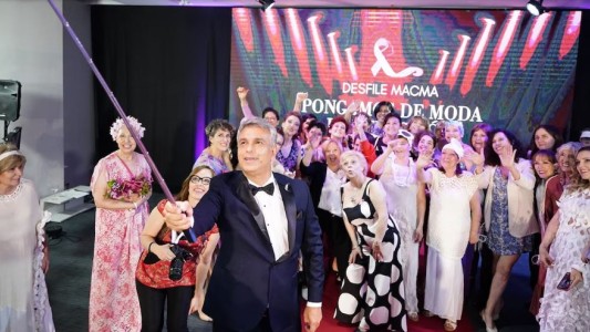 “Pongamos de moda la detección temprana”: desfile por la concientización sobre el cáncer de mama
