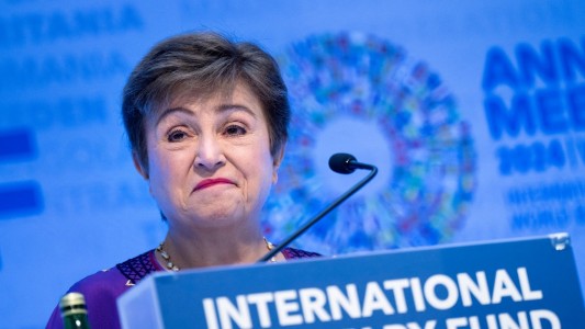 El FMI mantuvo su proyección de inflación para Argentina y la tendencia recesiva para 2024