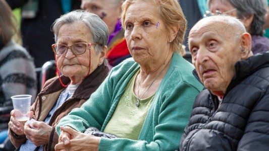 Noviembre: Jubilados con la mínima recibirán menor aumento que el resto