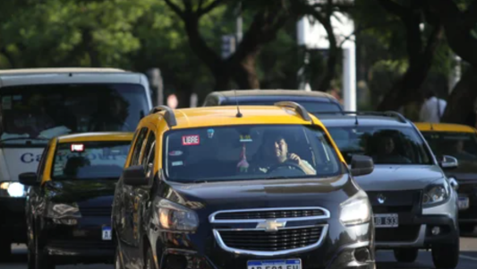 Los taxis porteños aumentarán las tarifas 50% en noviembre
