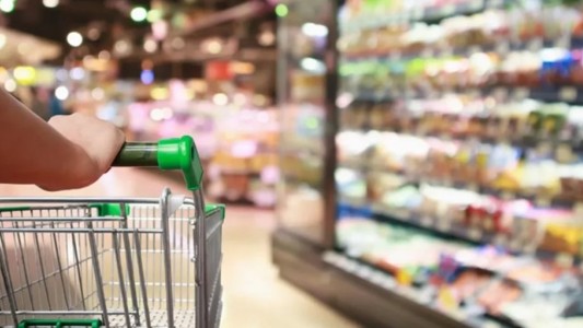 Canasta básica: una familia necesitó $986.586 para no ser pobre en octubre