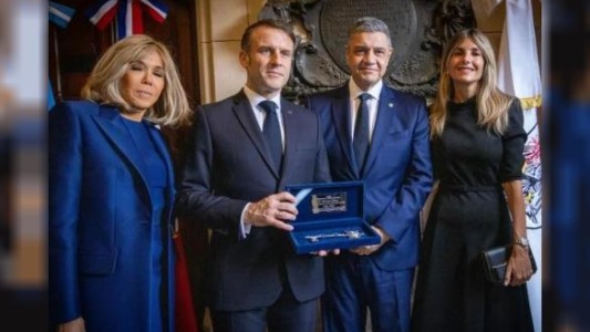 Jorge Macri entregó a Macron la llave de la Ciudad