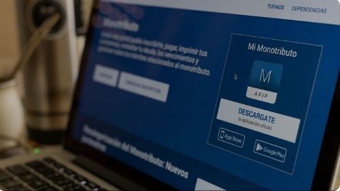 Los monotributistas ya pueden emitir comprobantes desde su celular