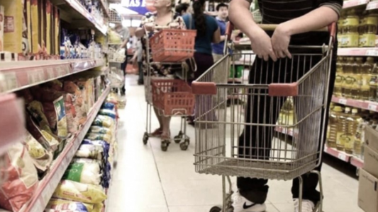 Desregulación del comercio: derogan 43 normas de control de precios, abastecimiento y trámites