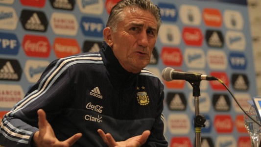 Bauza advirtió que Romero tiene que ser titular en su equipo para "sostenerse" en la Selección