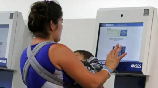 Asignaciones familiares: confirman el aumento del 2,69% para diciembre