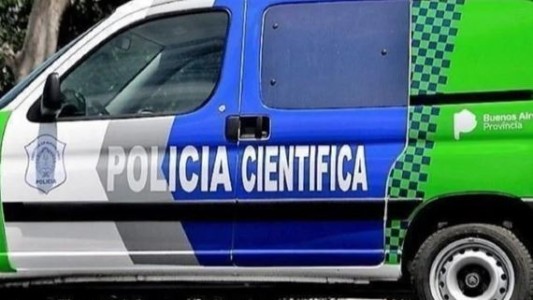 Encontraron un cuerpo descuartizado en un descampado de La Plata, estaba dentro de una bolsa