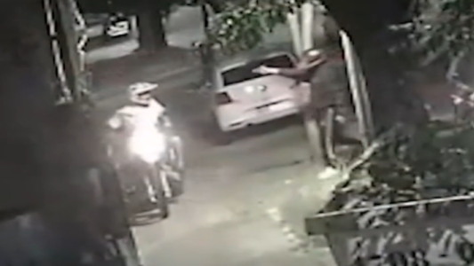 Lo ejecutaron para robarle la moto en Vicente López