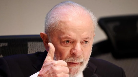 Lula fue operado de urgencia por una hemorragia intracraneal