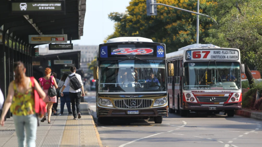 Paro de colectivos en el AMBA: 18 líneas afectadas