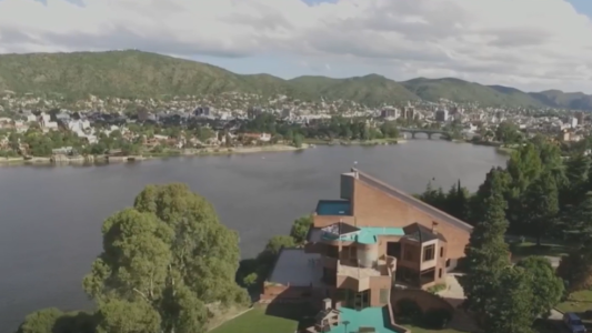 Villa Carlos Paz comenzó a cobrar la atención a los turistas en hospitales públicos