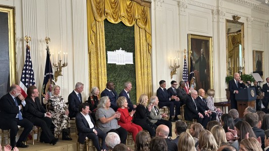 Joe Biden honra a Lionel Messi con la Medalla Presidencial de la Libertad