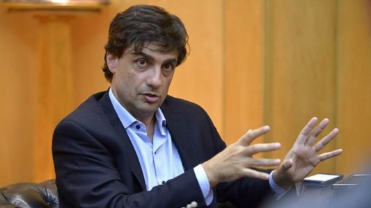 Hernán Lacunza y una advertencia a LLA: "No siempre van a gobernar con un 50% de aprobación"