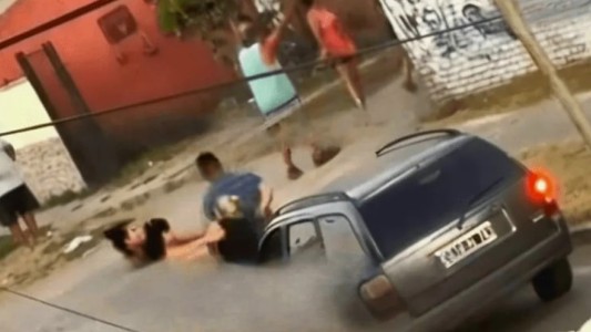 Un violento enfrentamiento entre dos familias terminó con una policía herida en José C. Paz
