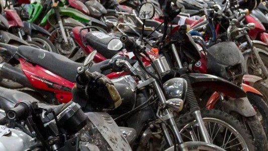 Detuvieron a un exempleado municipal de La Plata por vender motos secuestradas en operativos