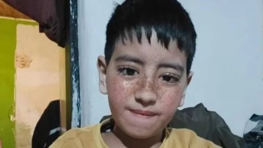 “Quiero que esos hijos de... vean nuestro dolor y cómo me entregaron a mi bebé”, dijo la madre del niño atropellado